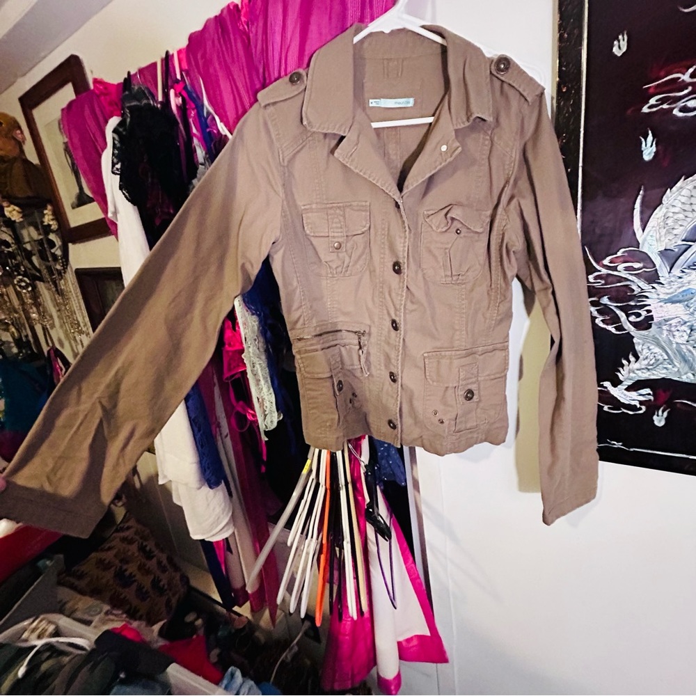 Maurice’s tan crew neck jacket